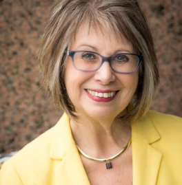 Sandra Clark, LinkedIn Coach, Trainer, and Speaker